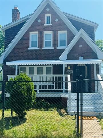 Property Photo: 13932 Roselawn Street MI 48238