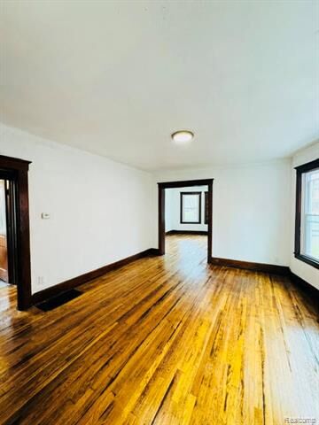 Property Photo:  72 Pilgrim Street  MI 48203 