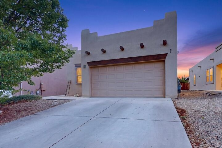 Property Photo: 3008 Floras Del Sol Street NM 87507