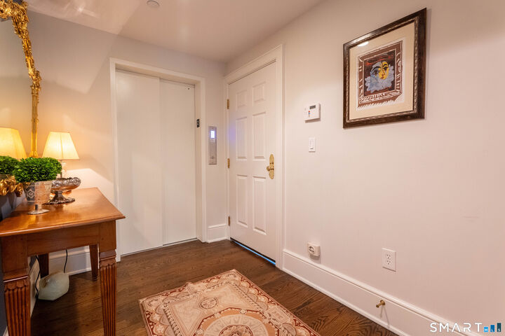 Property Photo: 44 Elmwood Drive 44 CT 06890