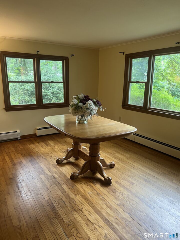 Property Photo:  7 Laurel Road  CT 06029 