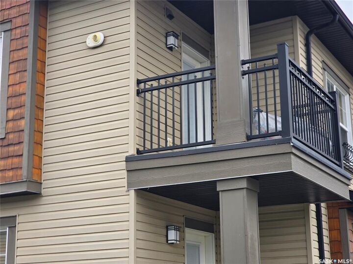 Property Photo:  1015 Patrick Crescent 1610  SK S7W 0M3 