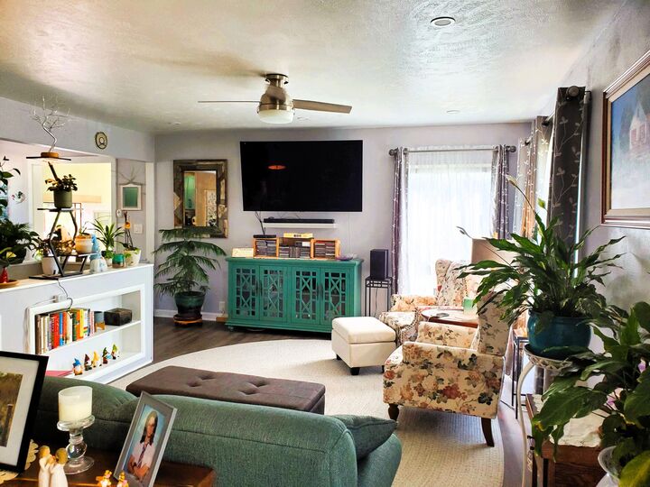 Property Photo: 1505 N Mountain View Drive WY 82801