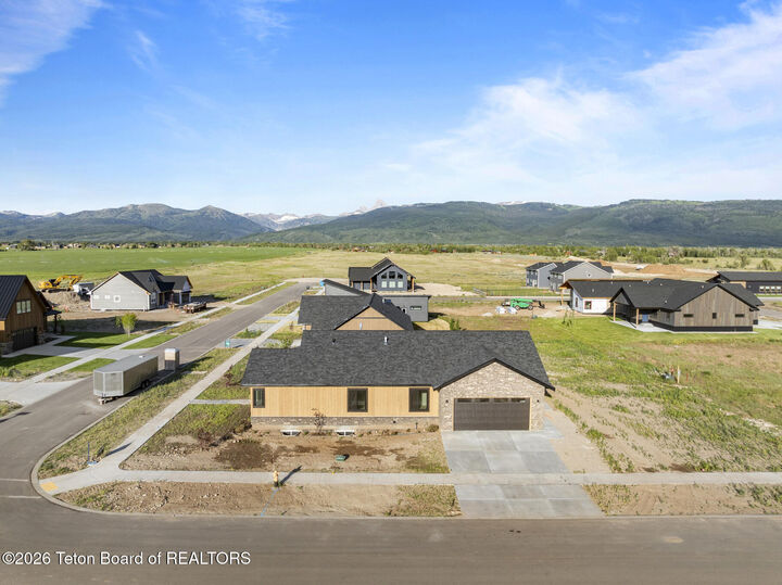 Property Photo:  1015 Iroquois Avenue  ID 83422 