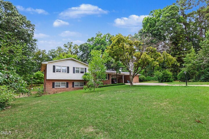 Property Photo:  1809 Pinedale Drive  NC 27603 