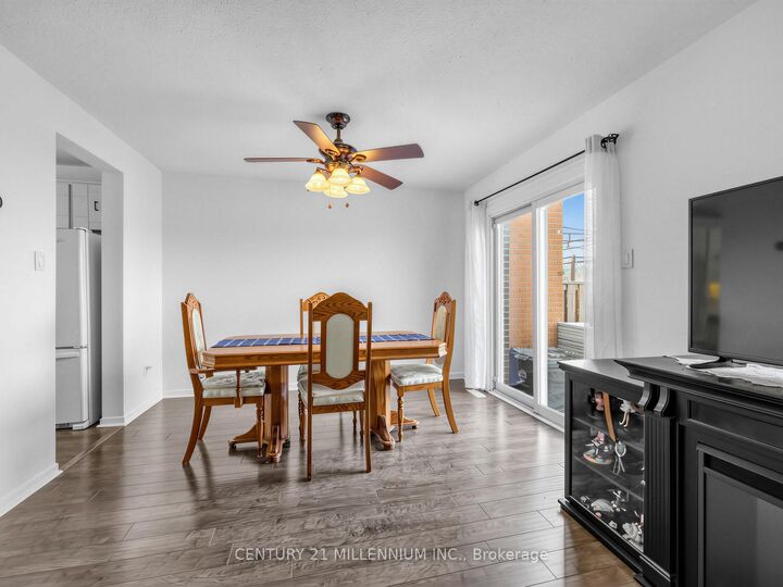 Property Photo:  1020 Central Park Drive W 52  ON L6S 3L6 