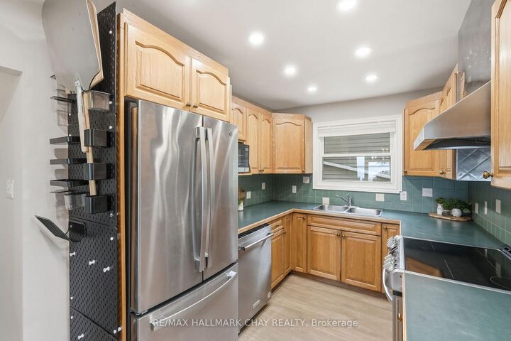 Property Photo: 2345 Crystal Beach Road ON L9S 3X1