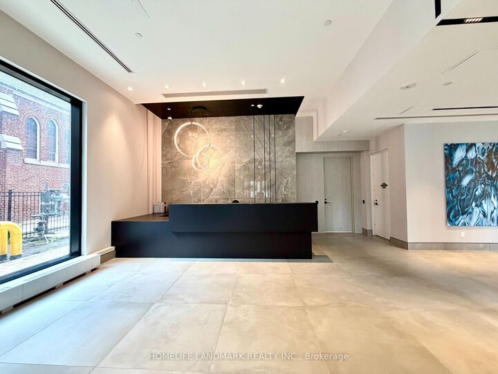 Property Photo:  609 Sherbourne Street 2303  ON M4X 0A4 