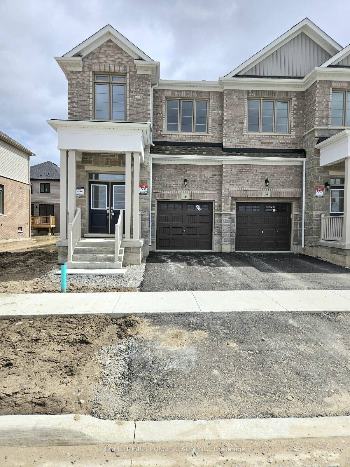 Property Photo:  16 West Oak Trail  ON L9J 0L1 