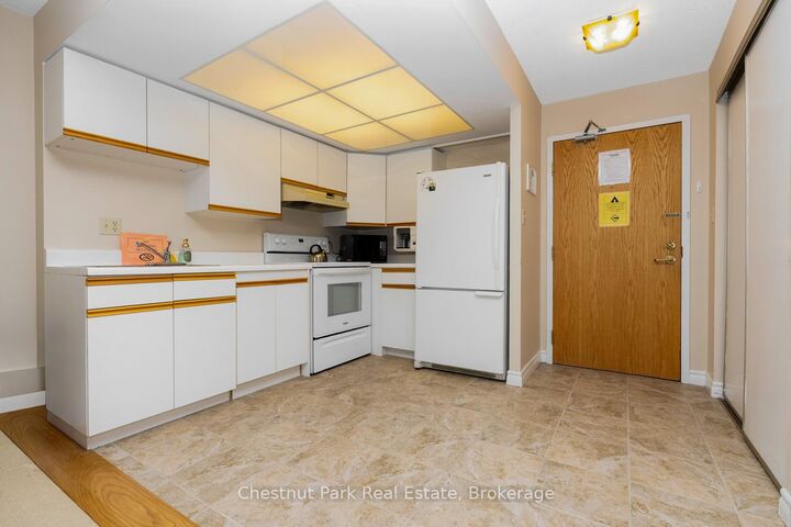 Property Photo: 172 Eighth Street 102 ON L9Y 4T2