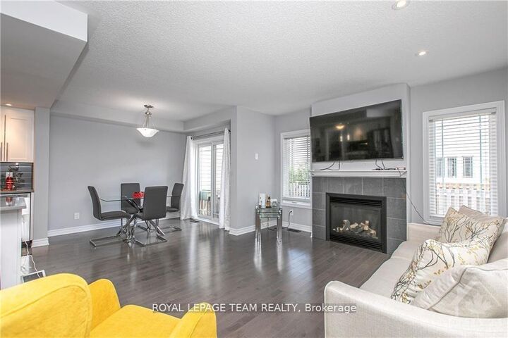 Property Photo:  257 Gossamer Street  ON K1W 0B2 