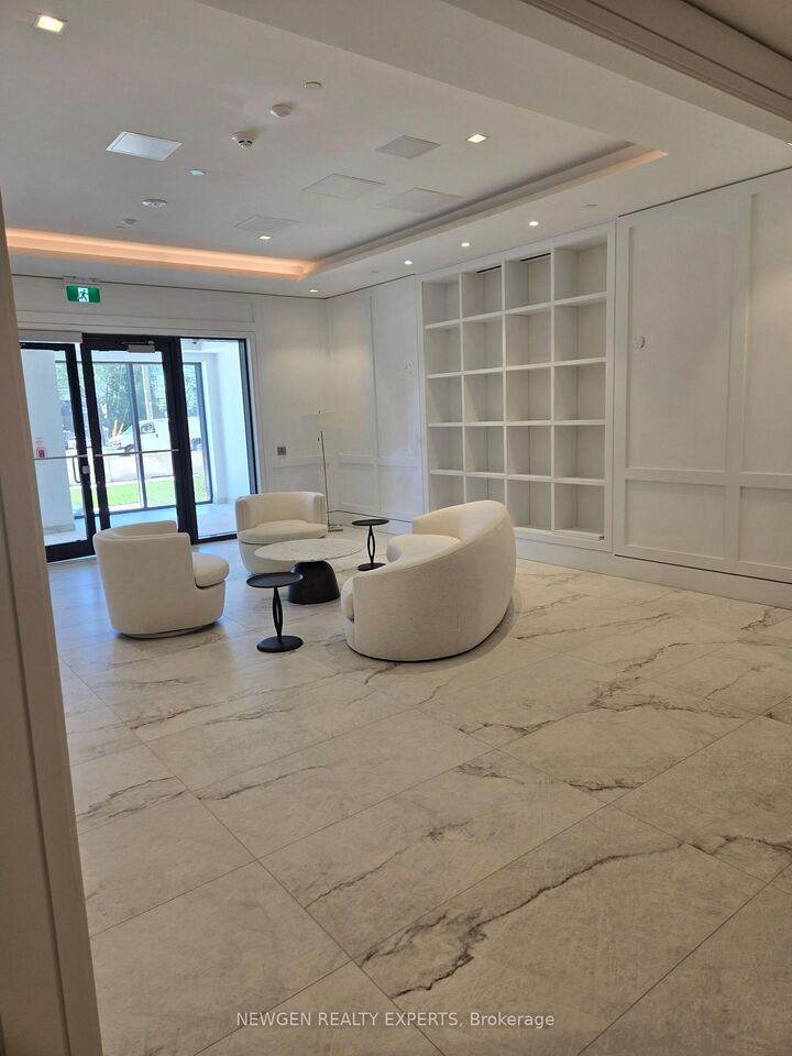 Property Photo:  4010 Eglinton Avenue W 414  ON M9P 1A6 