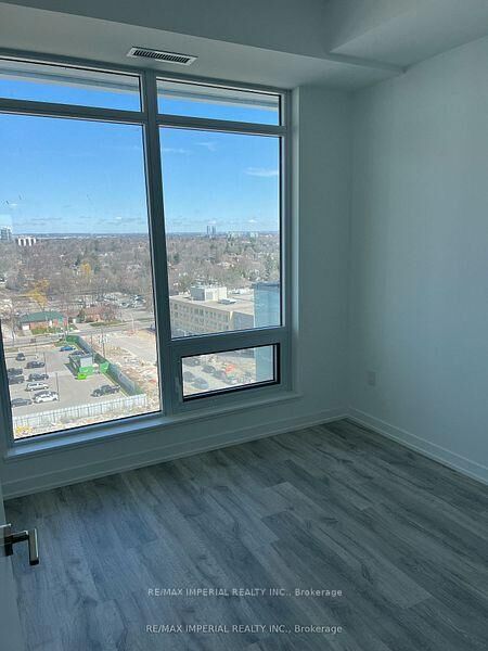 Property Photo:  7 Golden Lion Heights N1101  ON M2M 0C1 