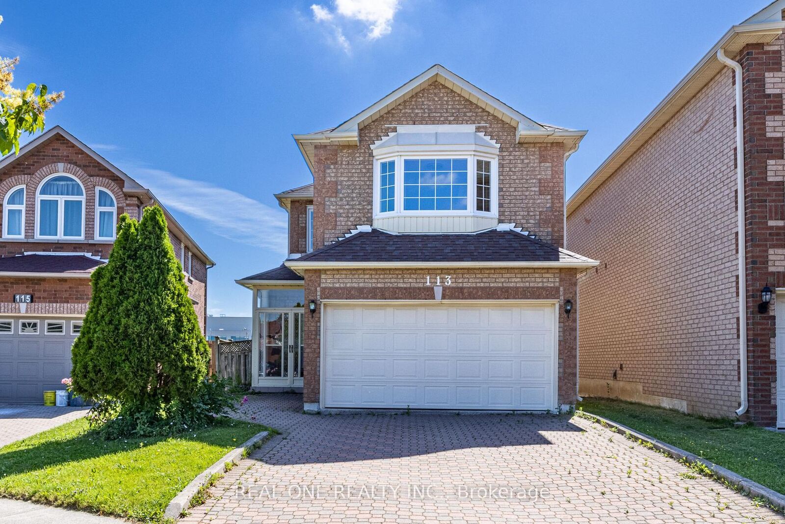 Property Photo: 113 Milliken Meadows Drive ON L3R 0V9