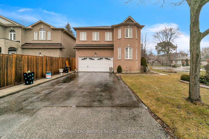Property Photo: 106 Craggview Drive ON M1E 2L8