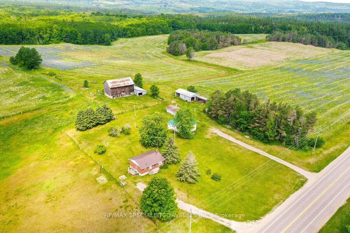 Property Photo: 938198 Airport Road ON L9V 0L9