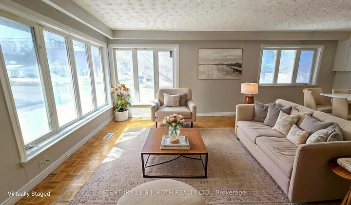 Property Photo:  41 Bayview Drive Upper  ON L4N 3N7 