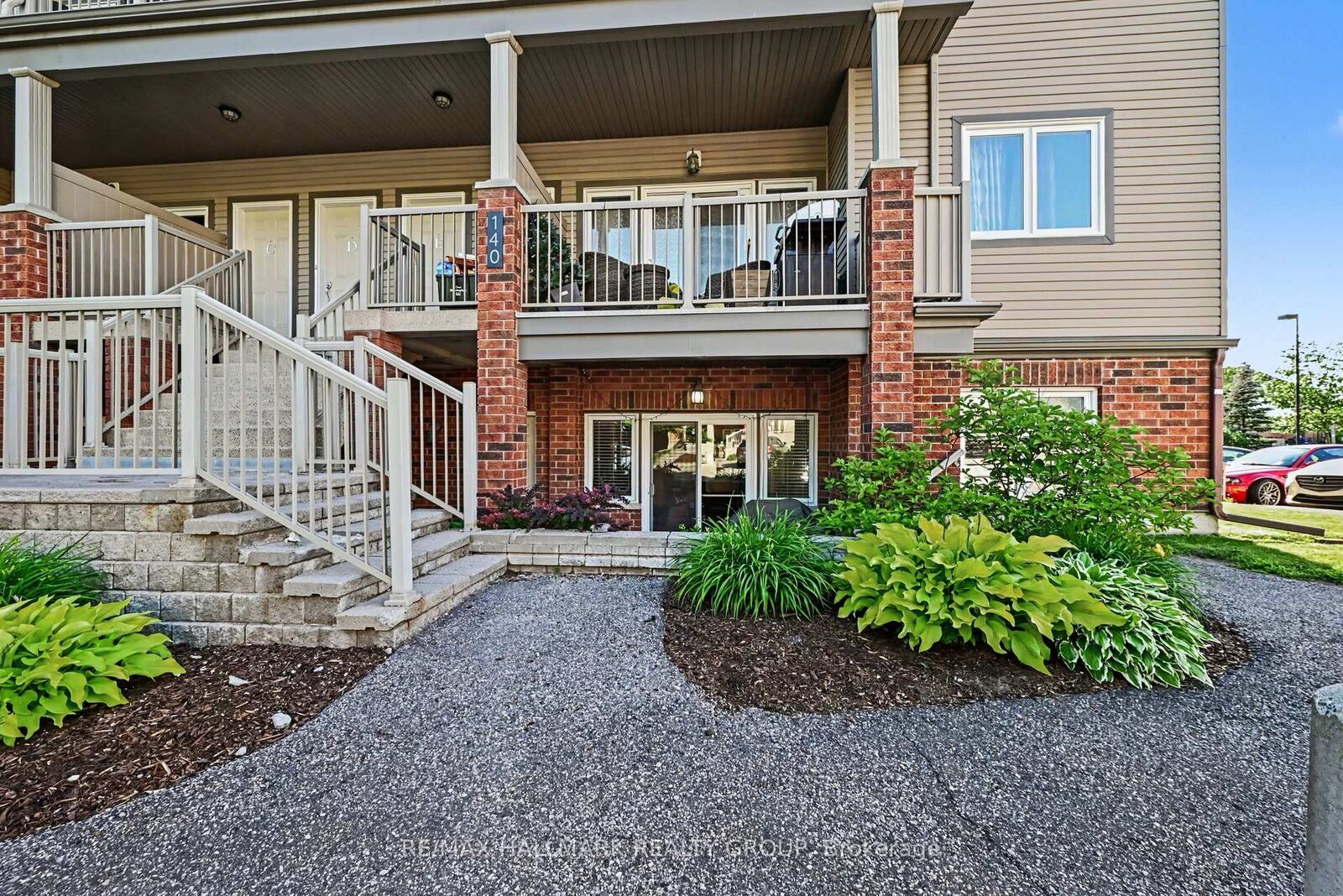 Property Photo:  140 Mocha Private  ON K1T 0K5 