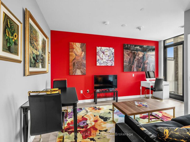 Property Photo:  250 Lawrence Avenue W 703  ON M5M 1B2 