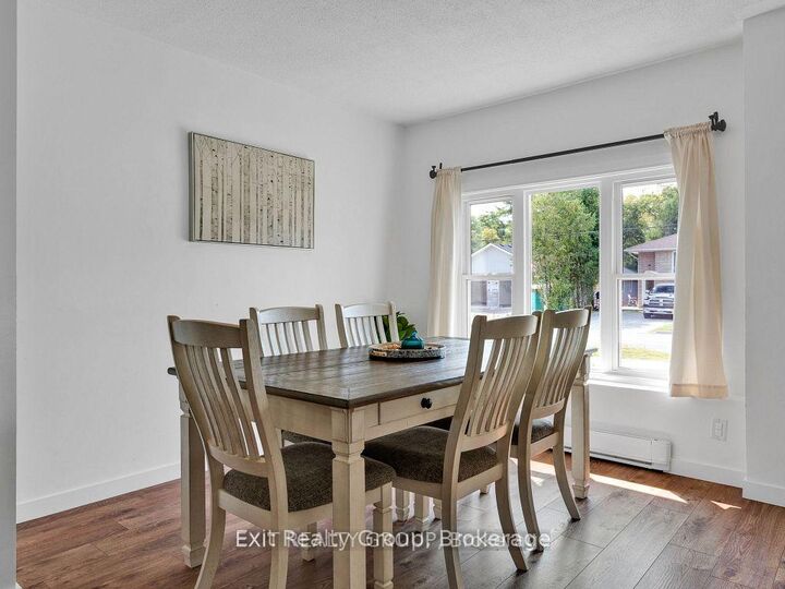 109 Prince Edward Street — photo 1