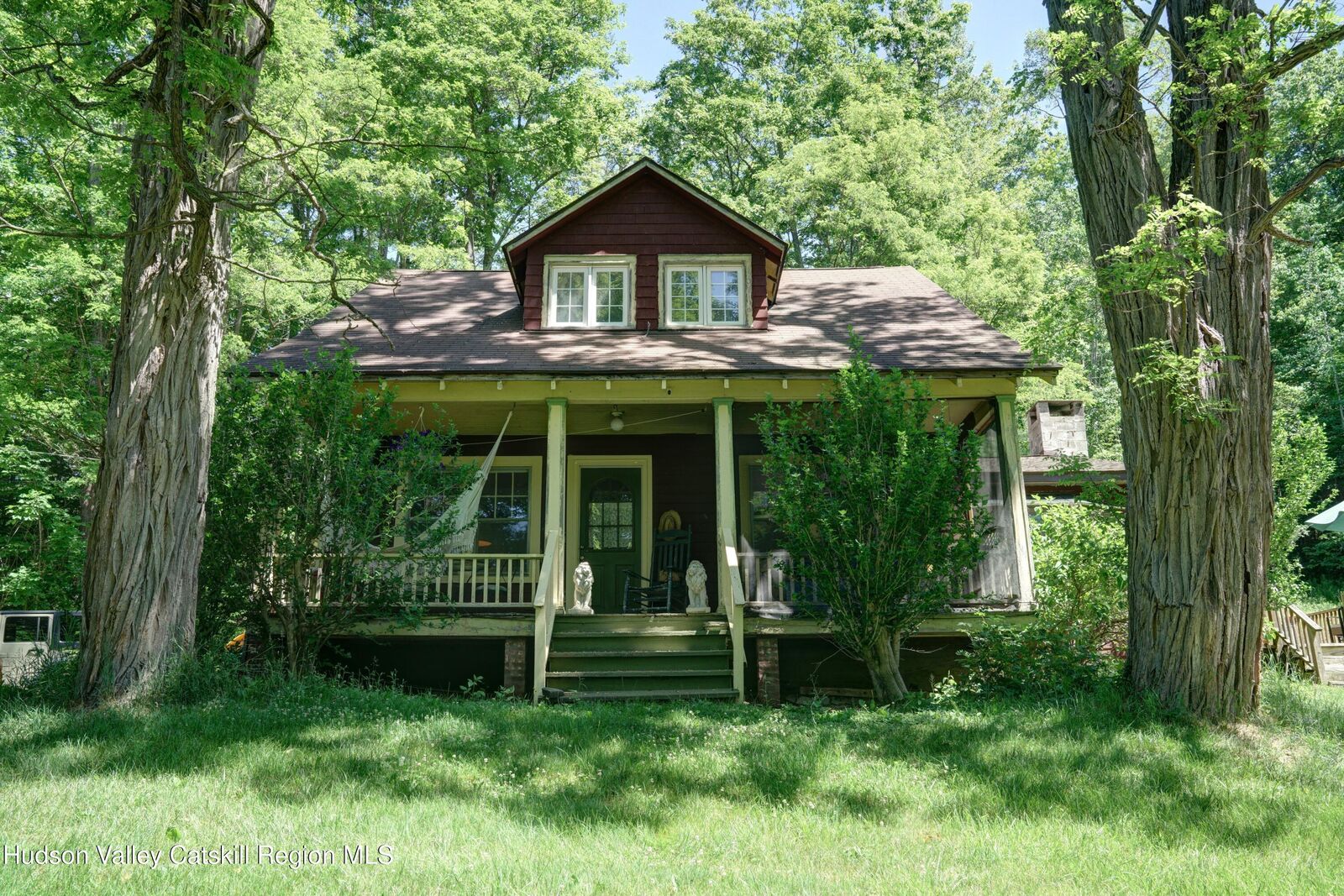 Property Photo:  22 Park  NY 12416 