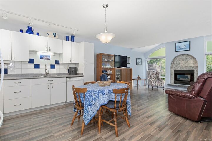 Property Photo: 396 Harrogate Rd #18 BC V9W 1W2