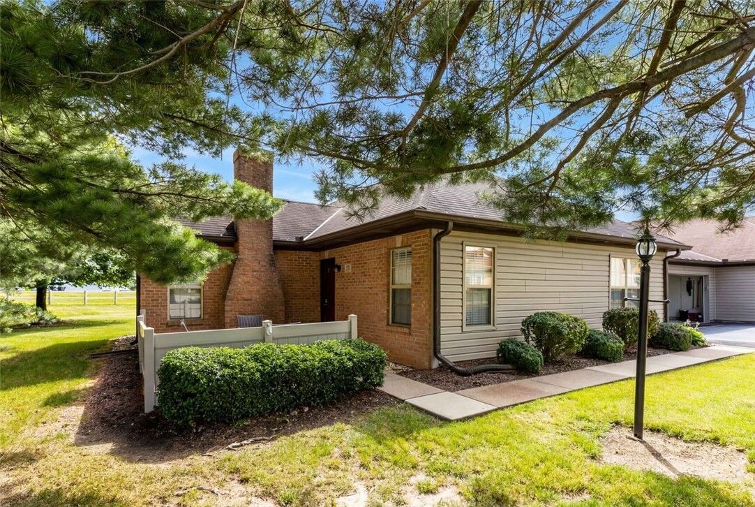 Property Photo:  79 Ashford Drive 79  PA 16066 