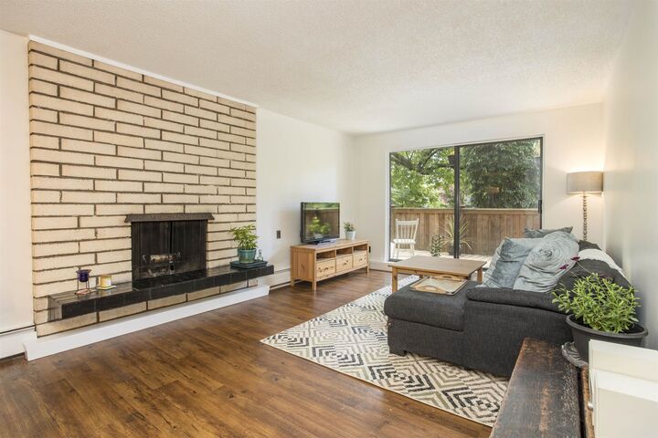 Property Photo:  1515 E 5th Avenue 102  BC V5N 1L6 