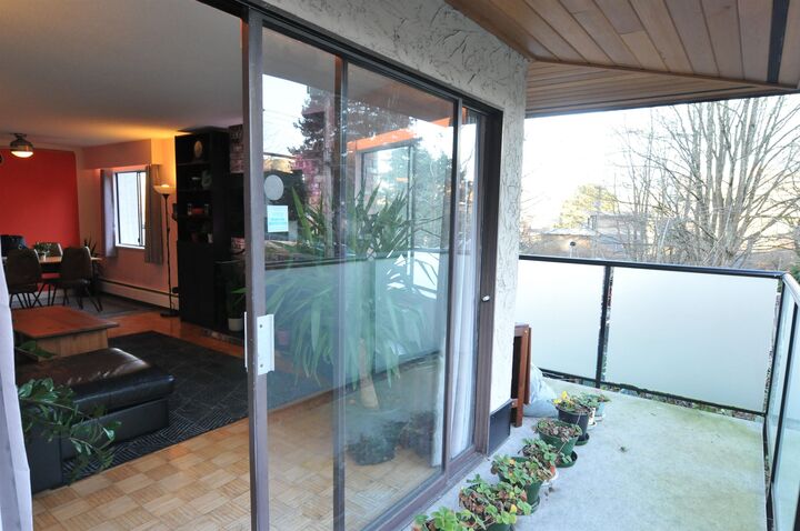 Property Photo: 930 E 7th Avenue 209 BC V5T 1P6