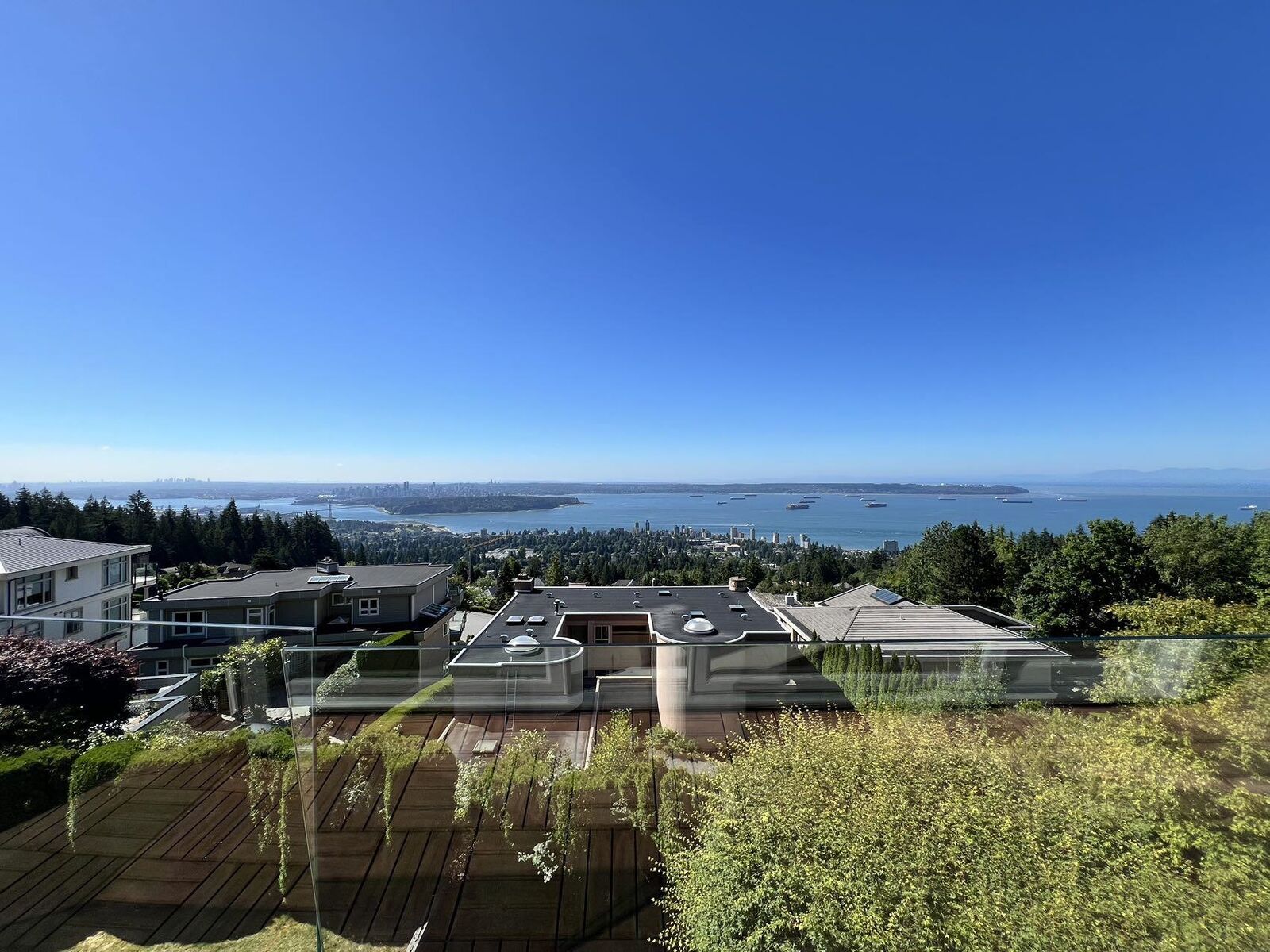 Property Photo:  1538 Chippendale Court  BC V7S 3G6 