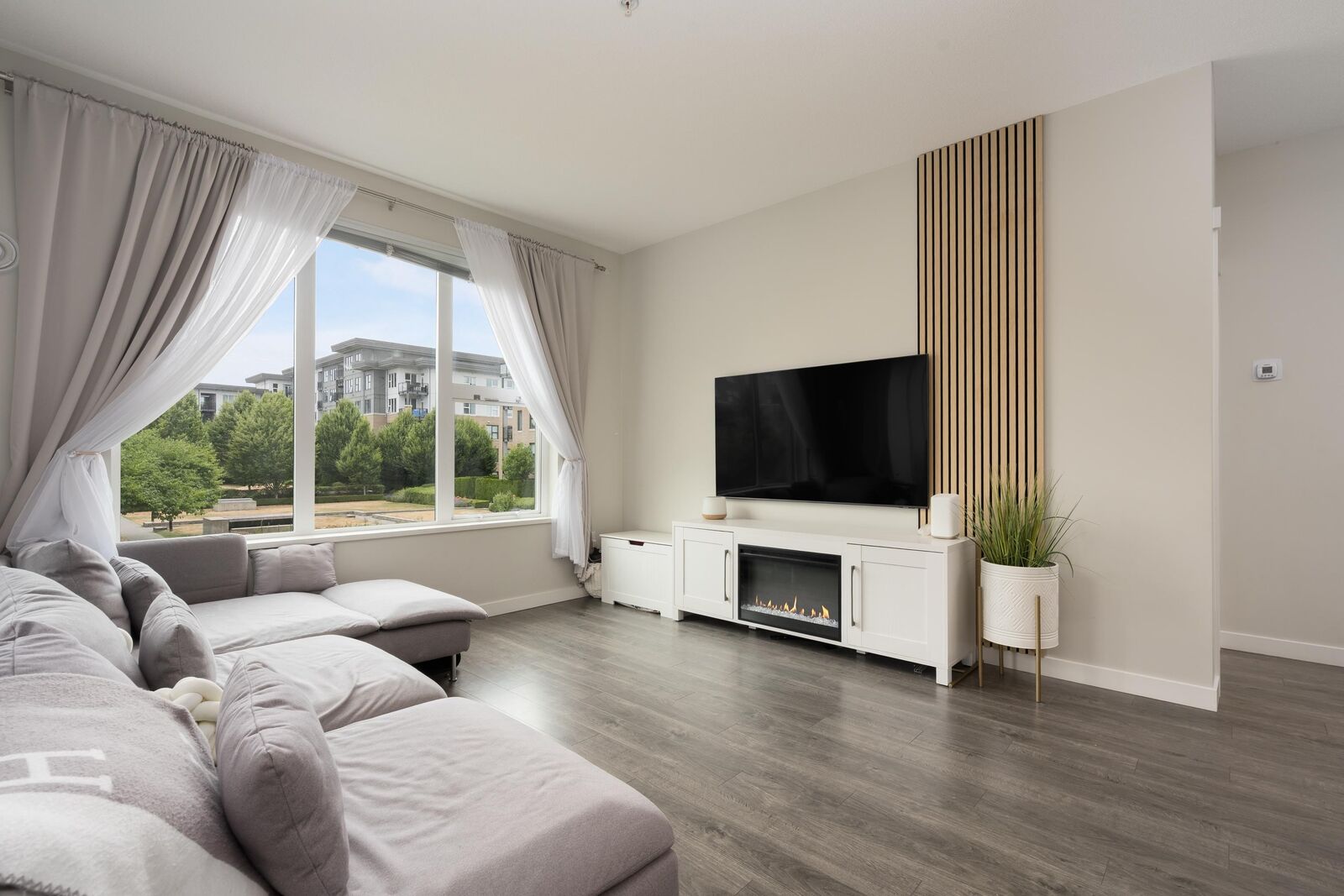 Property Photo: 9388 Tomicki Avenue 215 BC V6X 0P1