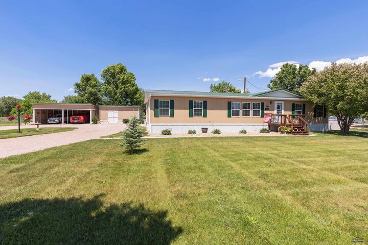 Property Photo: 6644 Green Willow Dr SD 57703-9645