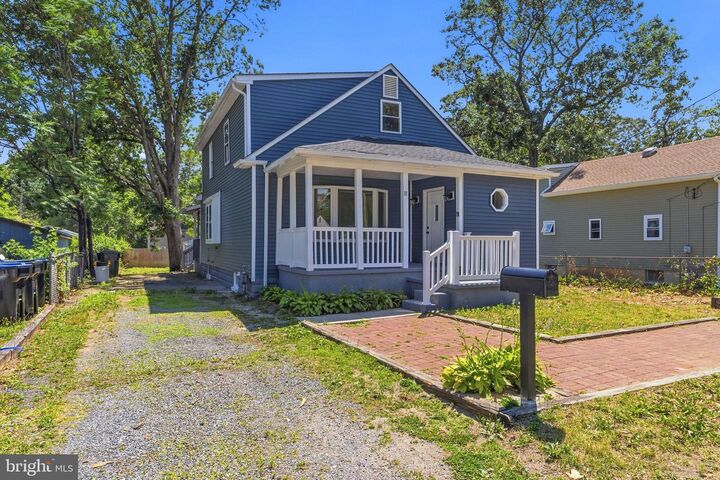 Property Photo:  18 W 6th Avenue  NJ 08021 