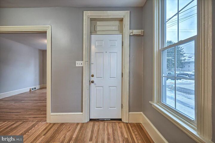 Property Photo:  413 W Louther Street  PA 17013 