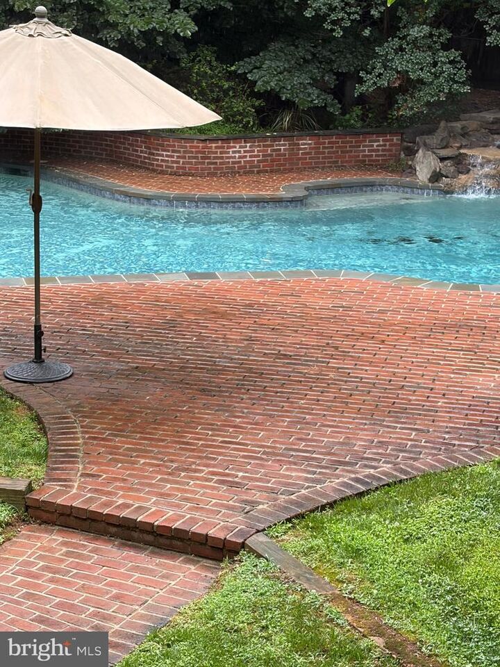 Property Photo:  851 Forestville Meadows Drive  VA 22066 