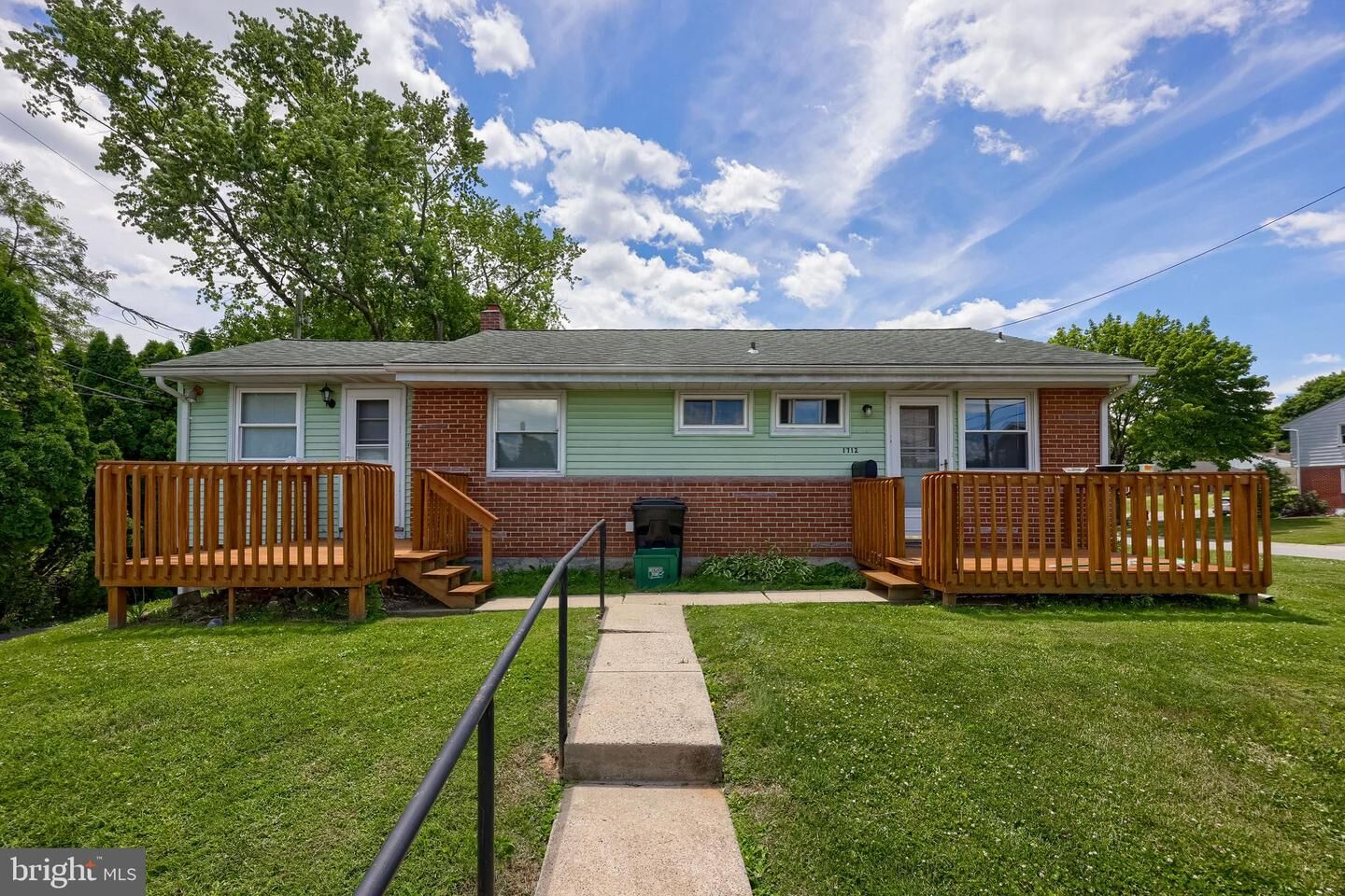 Property Photo:  1710-1712 Temple Avenue  PA 17603 
