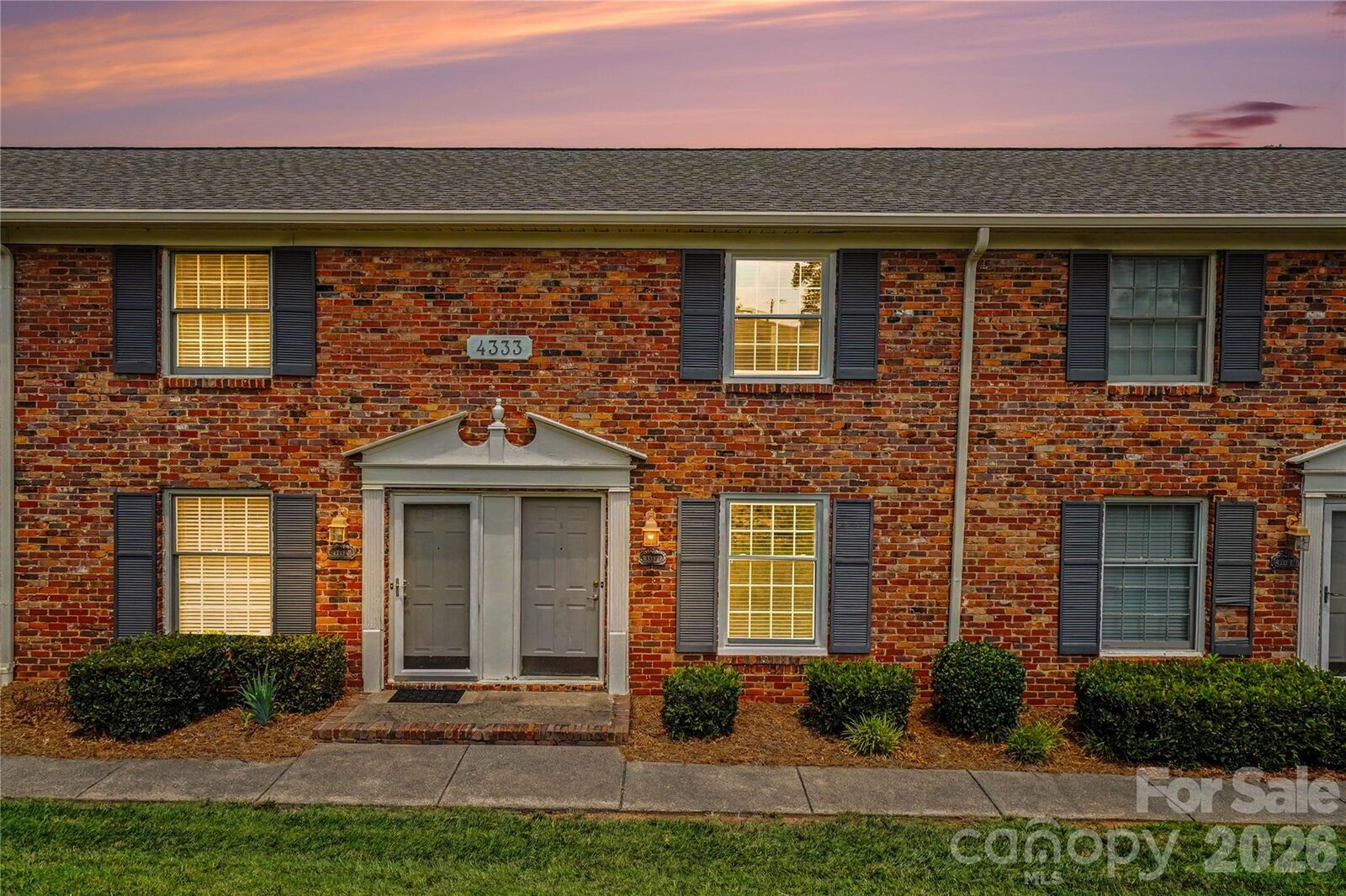 Property Photo: 4333 Hathaway Street NC 28211