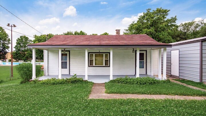 Property Photo:  168 Waterworks Road  OH 43055 