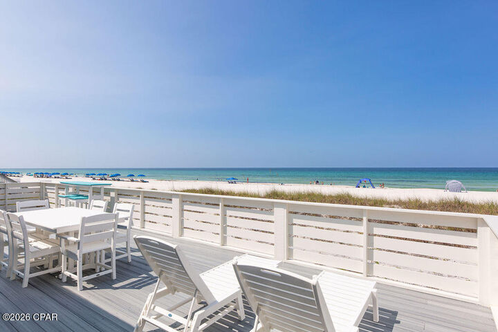 Property Photo: 6621 Gulf Drive FL 32408