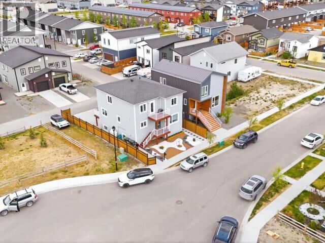 Property Photo: 61 Evelyn Avenue YT Y1A 0S5