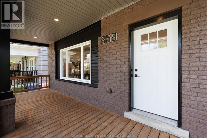 Property Photo:  859 Moy Avenue  ON N9A 2N7 