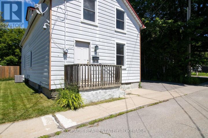 Property Photo: 26 Delhi Street ON K6V 4H3