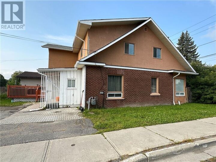 Property Photo:  244-246 Whittaker Street Unit# 7  ON P3C 3X8 