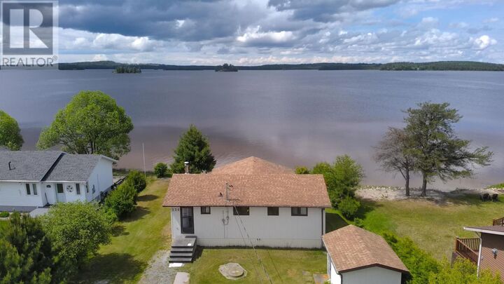 Property Photo: 224 Lakeshore Dr ON P0T 1T0