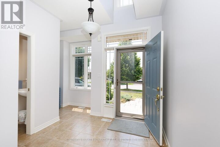 Property Photo: 18 Willson Crossing Court ON L3E 0P8