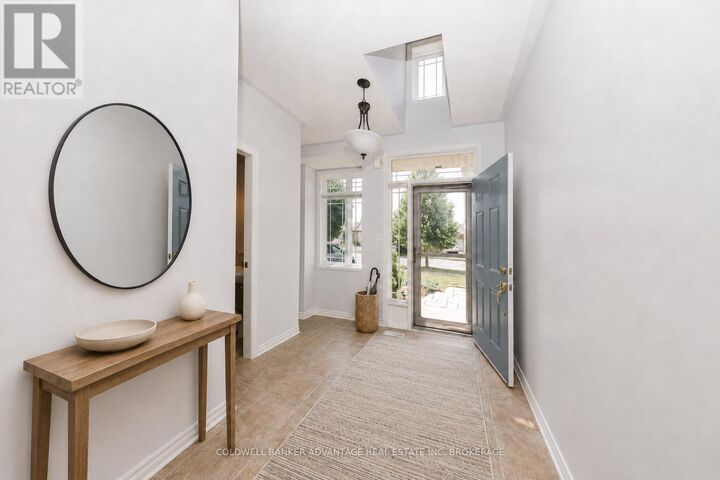 Property Photo: 18 Willson Crossing Court ON L3E 0P8