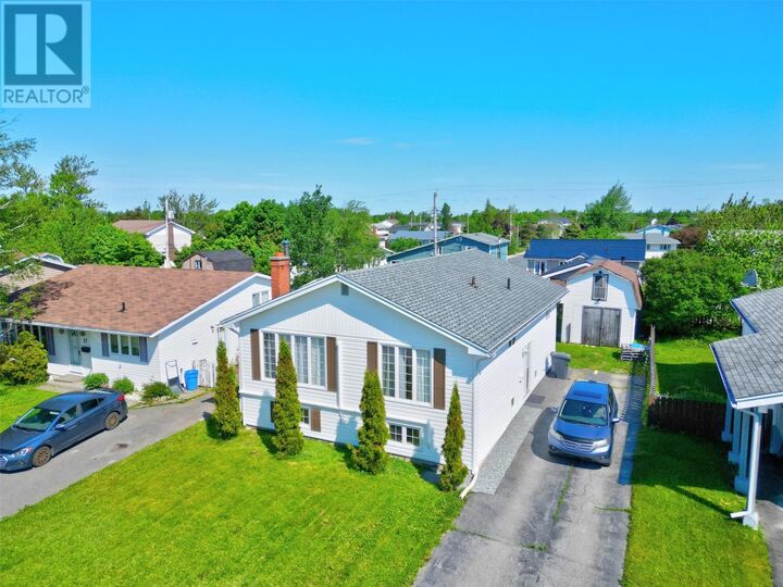Property Photo:  15 Wood Crescent  NL A1V 2A9 