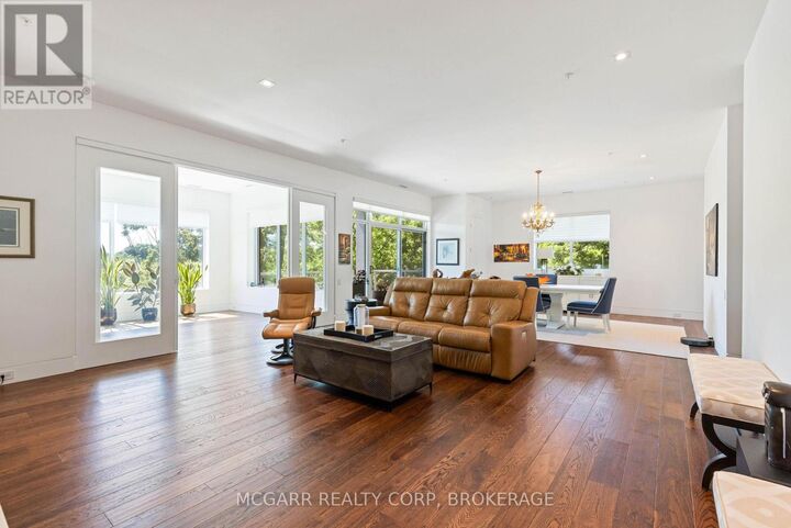 Property Photo: 77 Yates Street 401 ON L2R 5R7