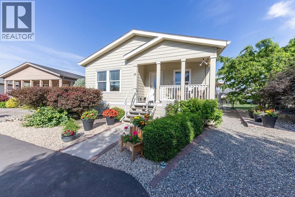Property Photo:  1030 Ricardo Road 15  BC V2H 0C7 