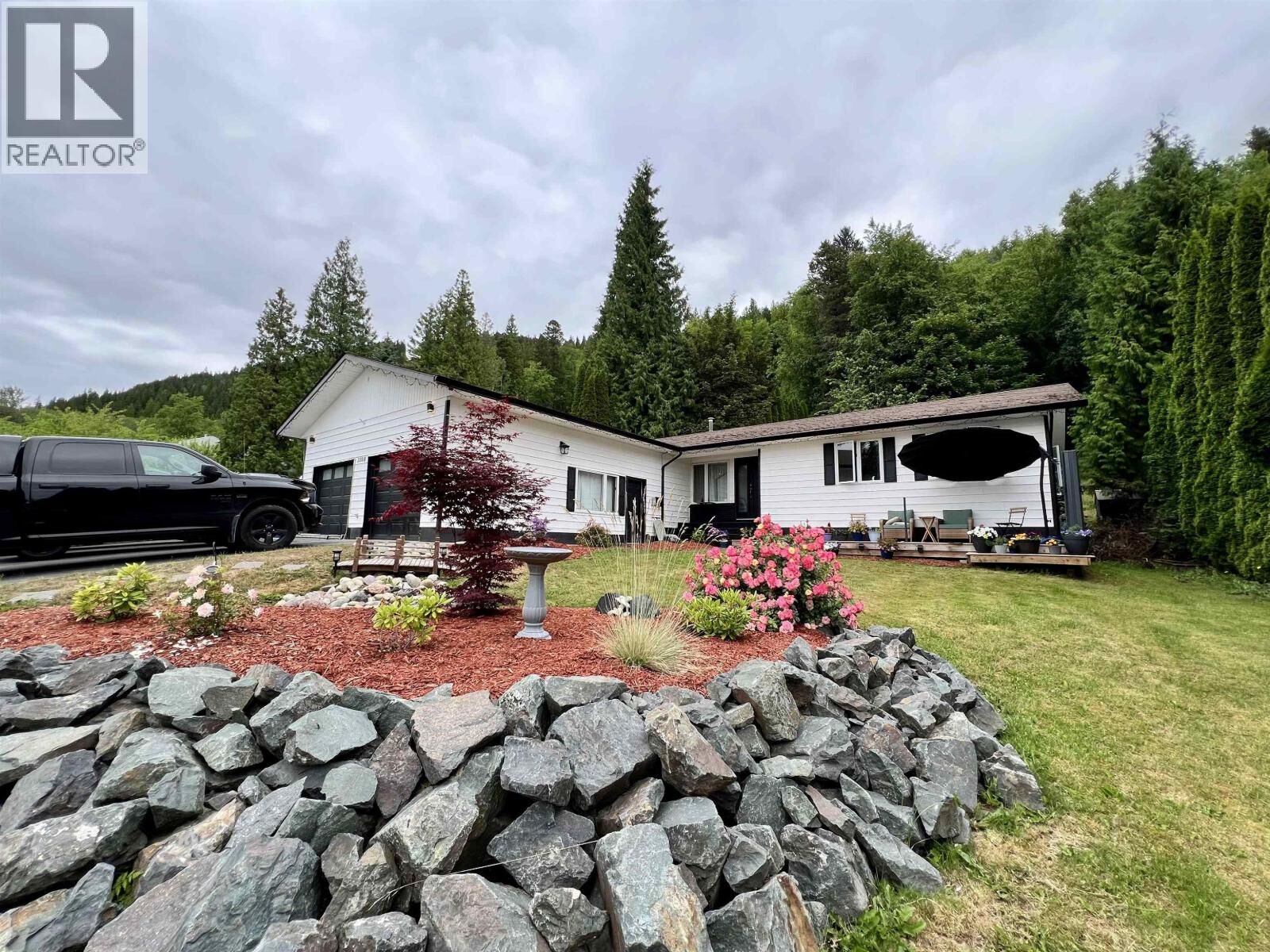 Property Photo: 3308 Johnstone Street BC V8G 4W7